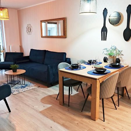 Apartament Z Wellness Nadmorskie Tarasy Kolobrzeg Bagian luar foto