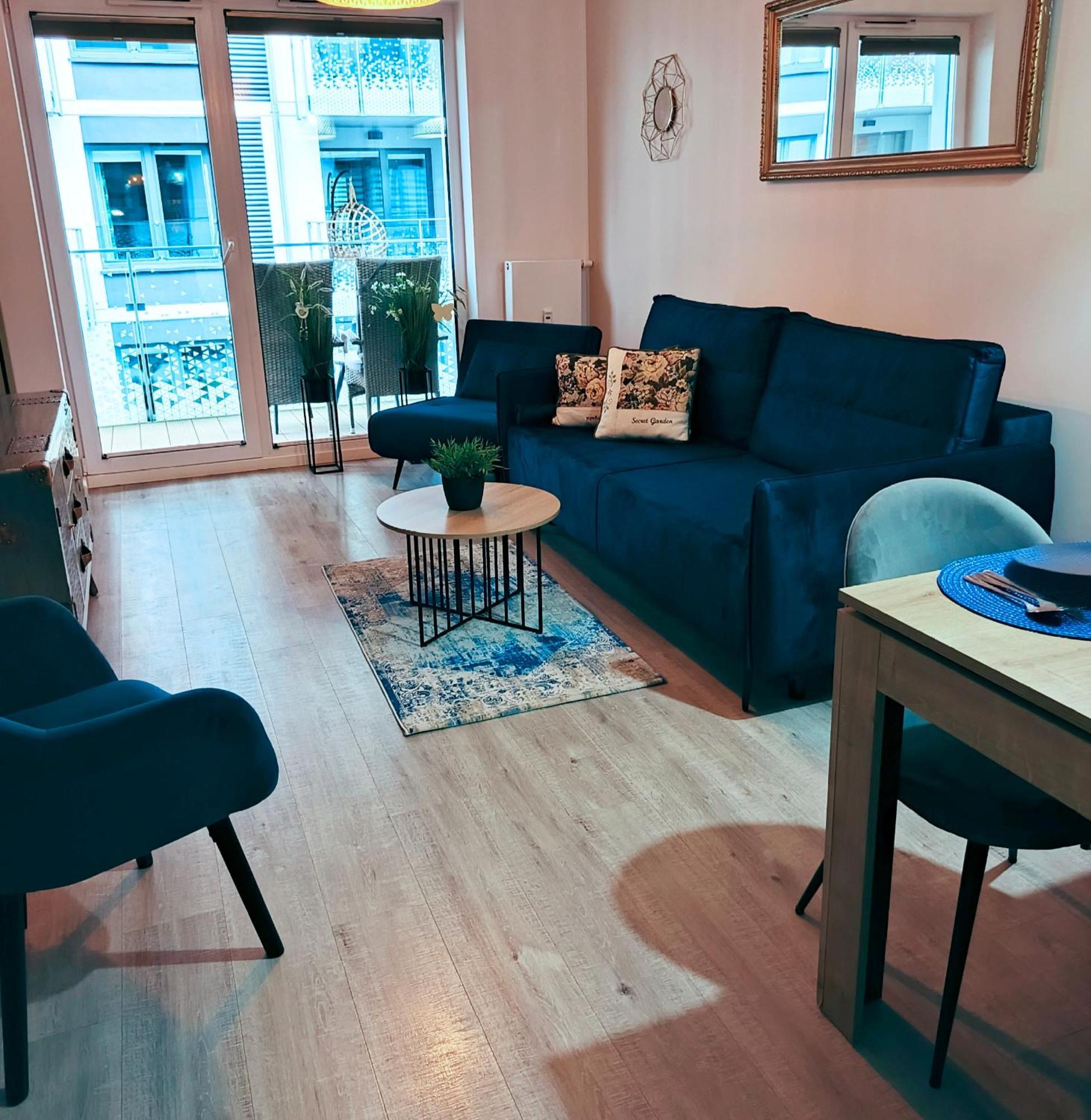 Apartament Z Wellness Nadmorskie Tarasy Kolobrzeg Bagian luar foto